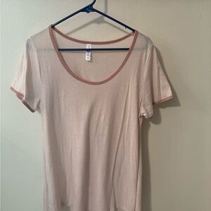 LuLaRoe Pink Fitted Short Sleeve Tee